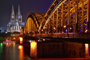 Bild vom Kölner Dom mit Brücke - Fotokurs in Köln - Foto-Kiefer